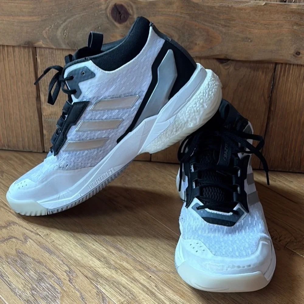 Adidas Crazyflight 5 Mid Indoor Volleyball Shoes – Women’s Size 9 - Picture 2 of 9